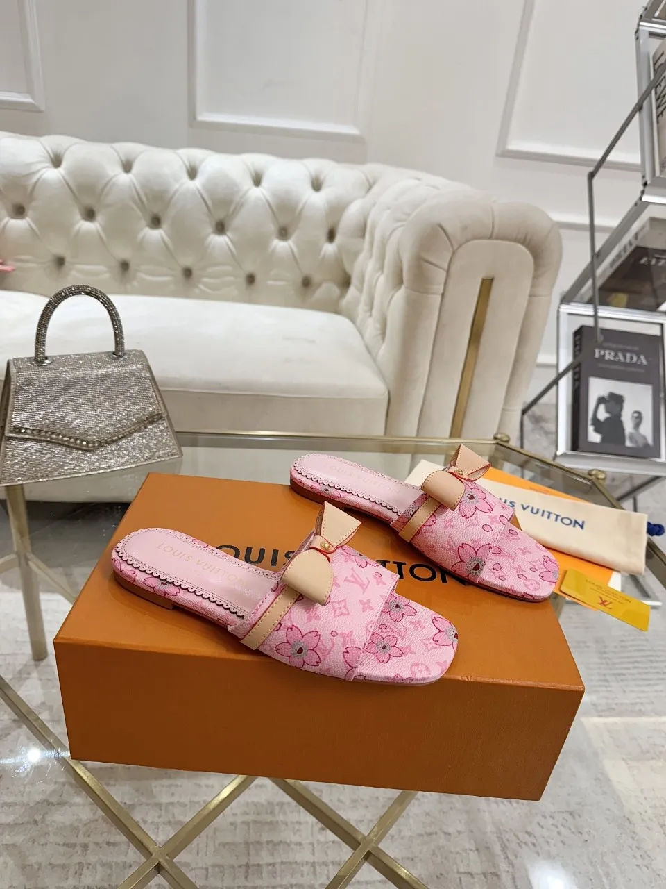 👟👟Ex-factory price 340👟👟 Genuine leather sole +40 Lv denim jacquard slippers, ex-factory price 70-43 Leather sole +40